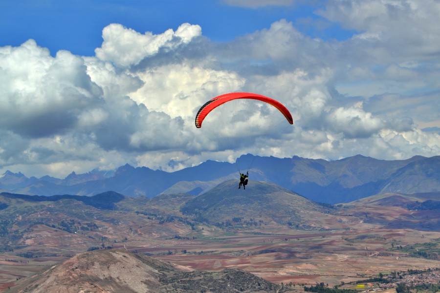 1-Day Sacred Valley Paragliding Tour