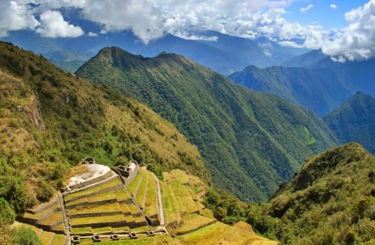 4-Day Huchuy Qosqo &amp; Short Inca Trail