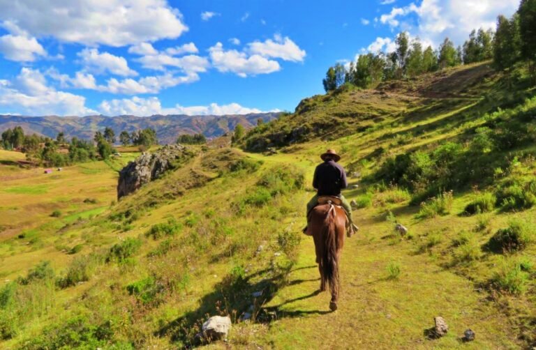 2-Day Maras-Moray Horseback &amp; Machu Picchu Tour